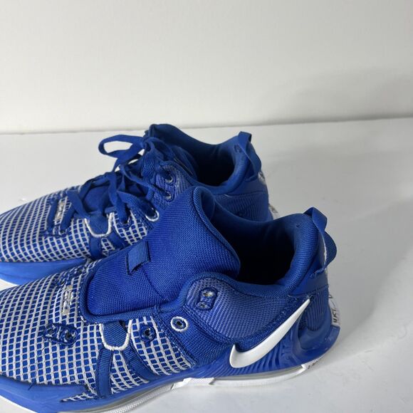 Nike Blue White Lebron Witness 7 Sneakers | Excellent Condition Size 7.5 main image 8